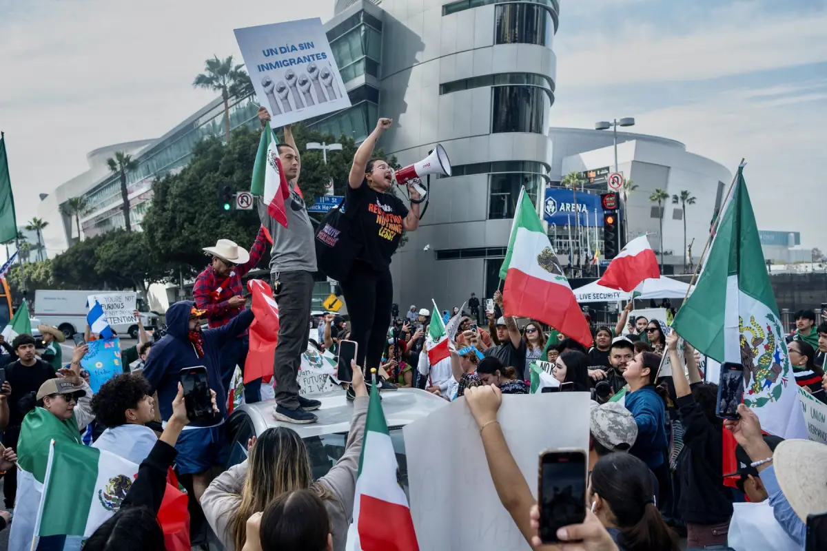 Protest against arrests and deportations of migrants by U.S. government agencies in Los Angeles