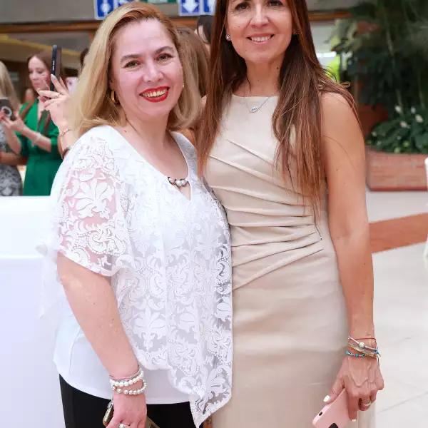 Karina Macías y Claudia Gaviria 