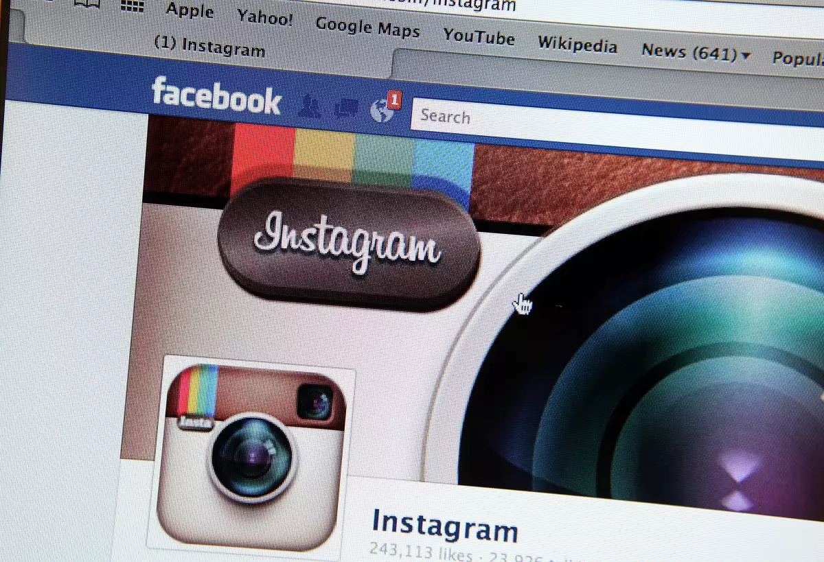 Un niño de 10 años se convirtió en el 'hacker' más joven en recibir un pago de Facebook por encontrar fallas en sus servicios.