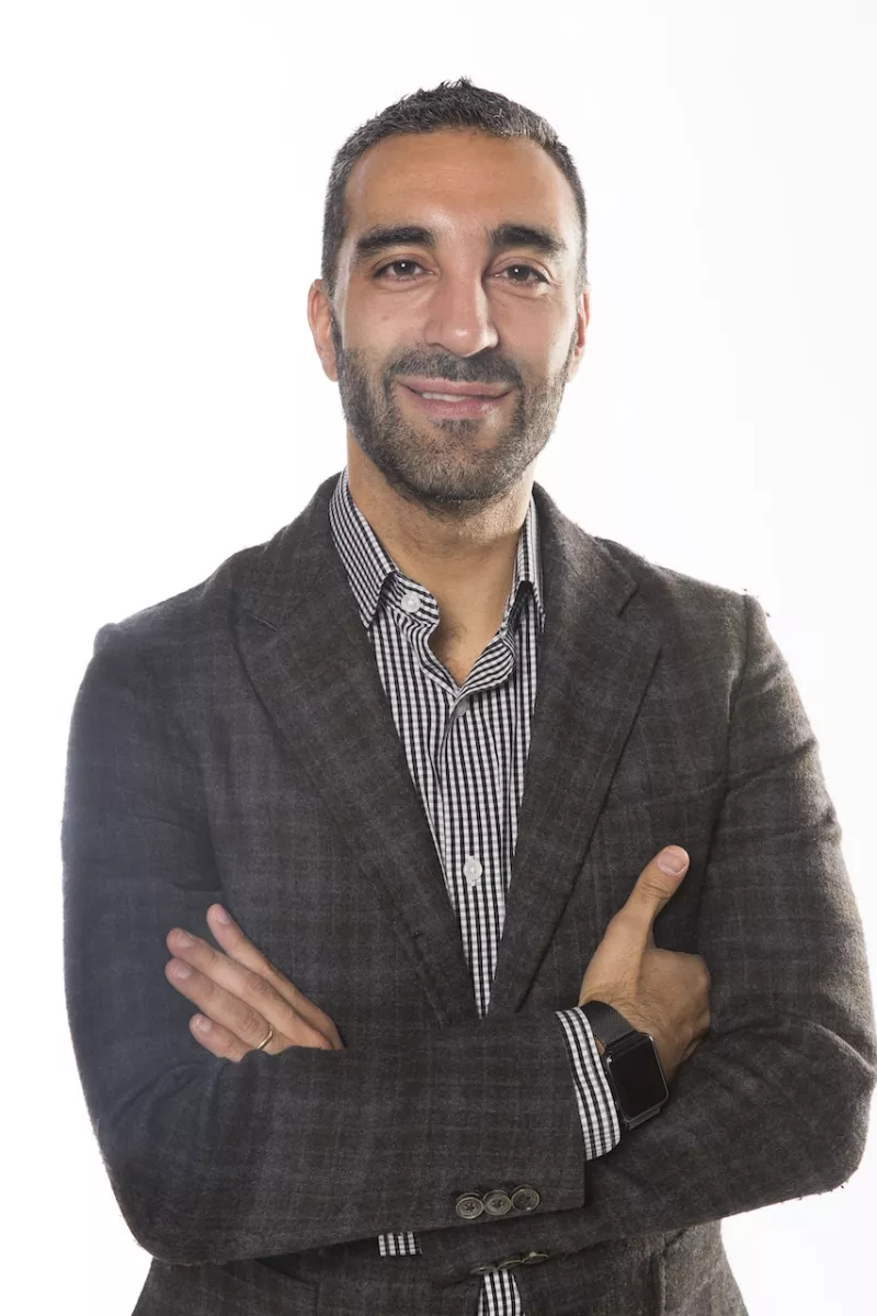 QUI-170419-SIMON LEVY-GM-006.jpg