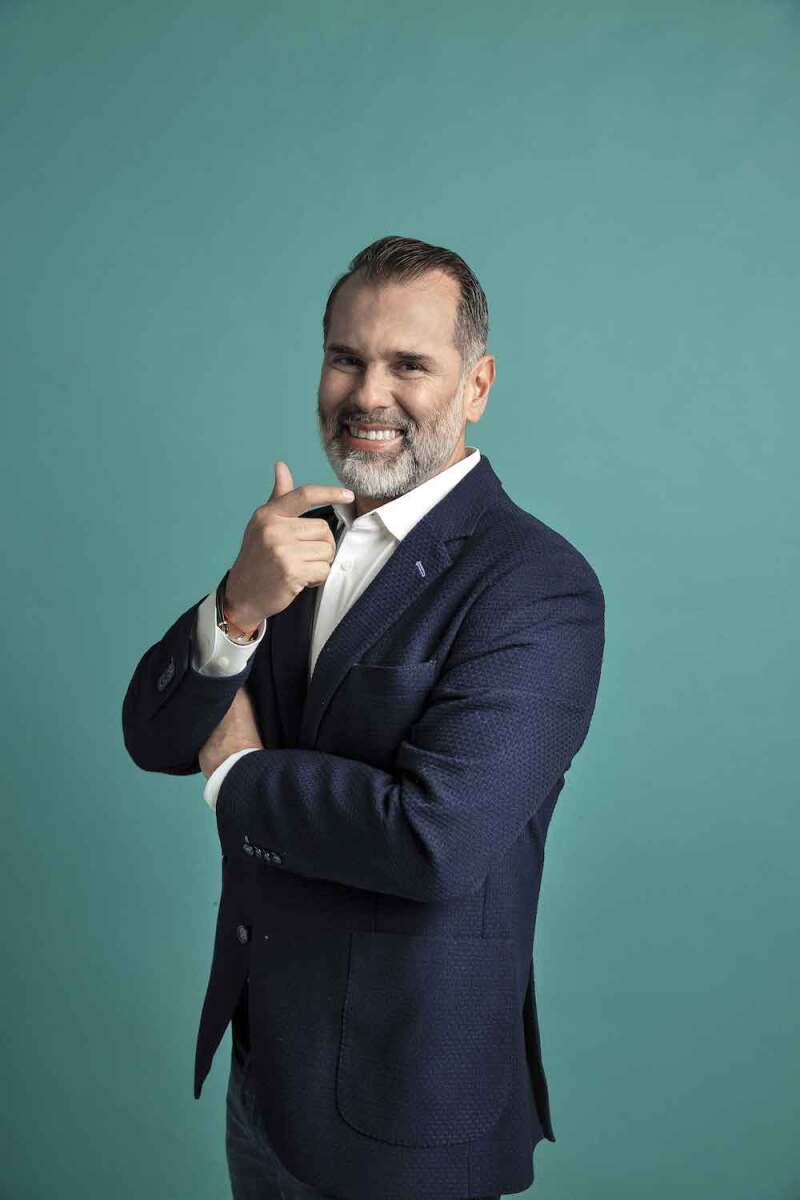 JORGE DE LARA.