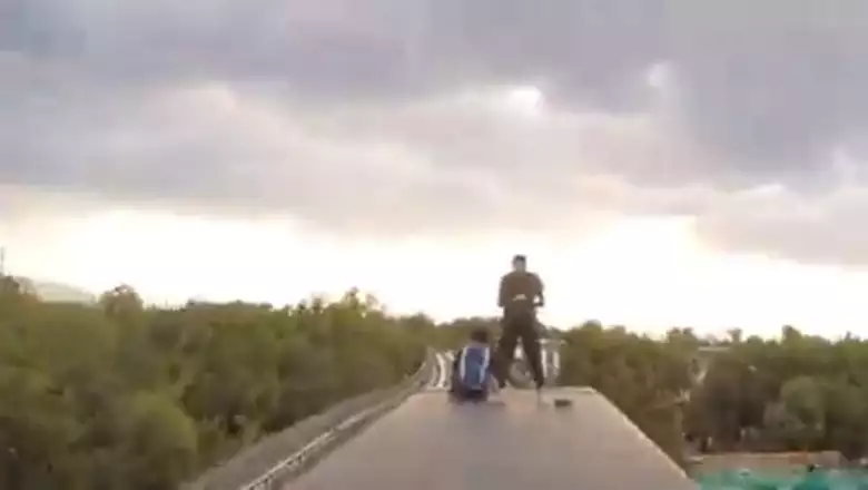 5-Linea 9-surf-metro-IMG-8750.PNG