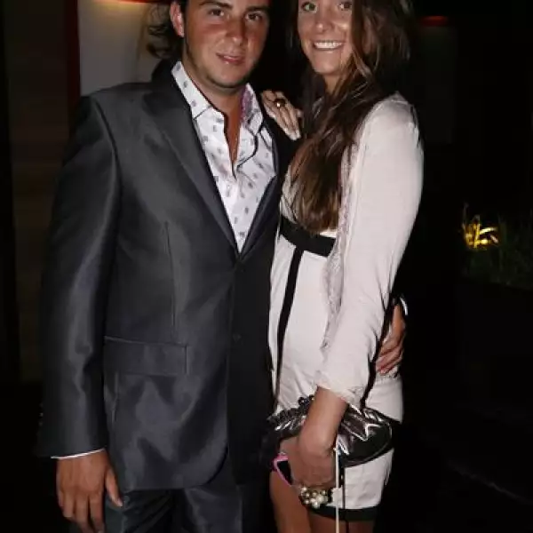 Eduardo Chedraui,Franchesca Tabano