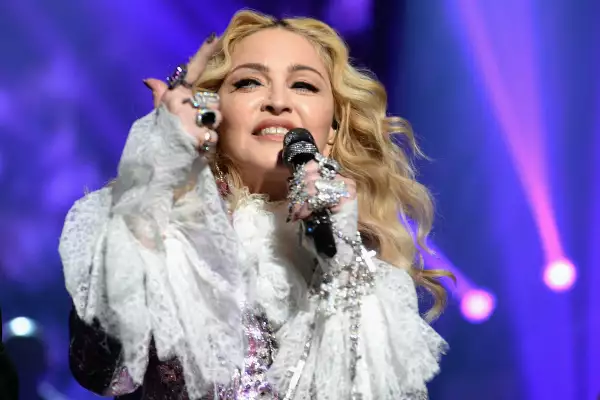 2016 Billboard Music Awards - Show