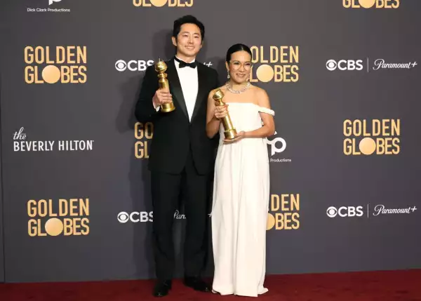 Ali Wong y Steven Yeun, actriz y actor de la serie Beef.