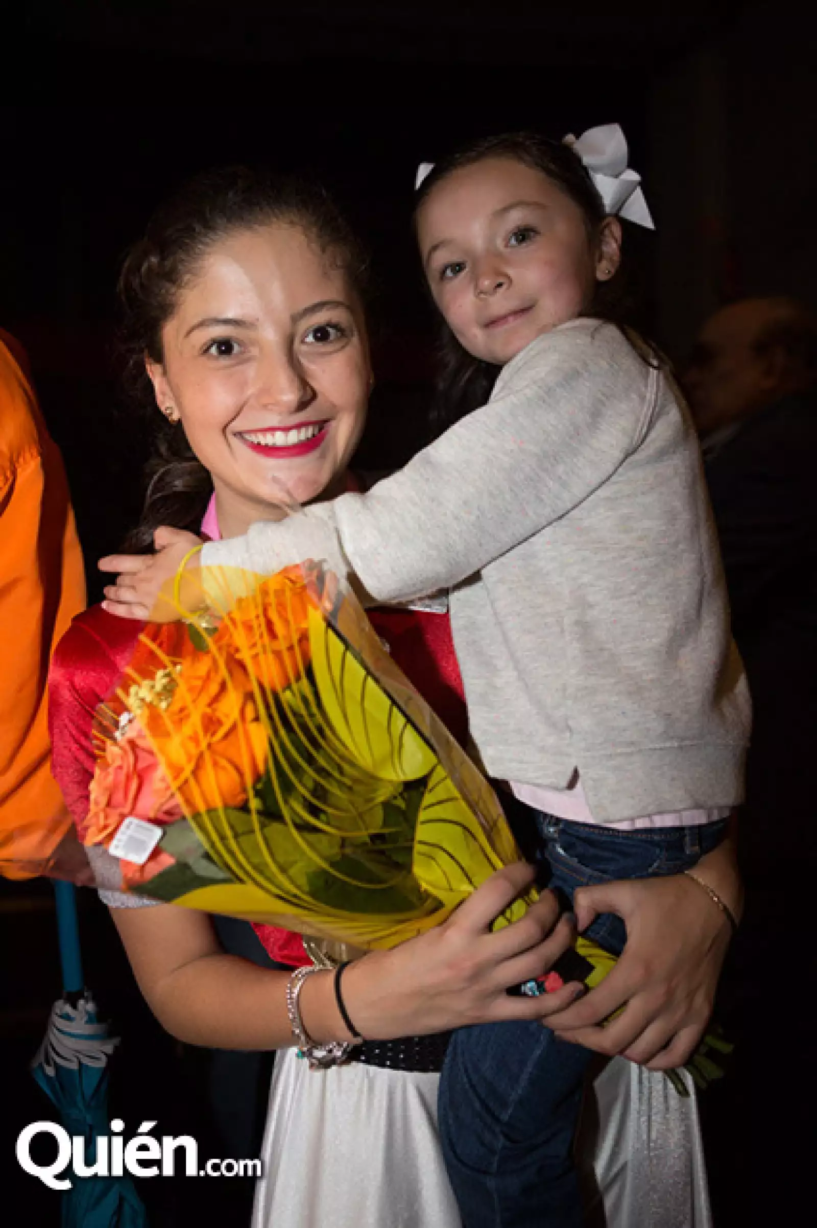 Miren Escobar y Sofía Legorreta