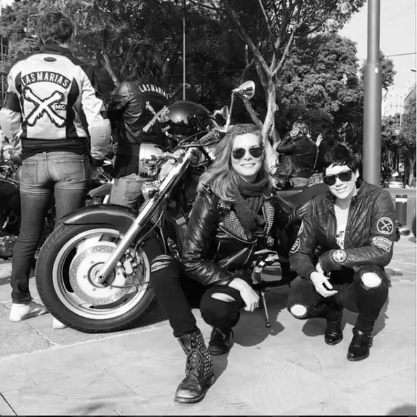 La conductora Montserrat Oliver es parte del club de mujeres motociclistas Las Marías.