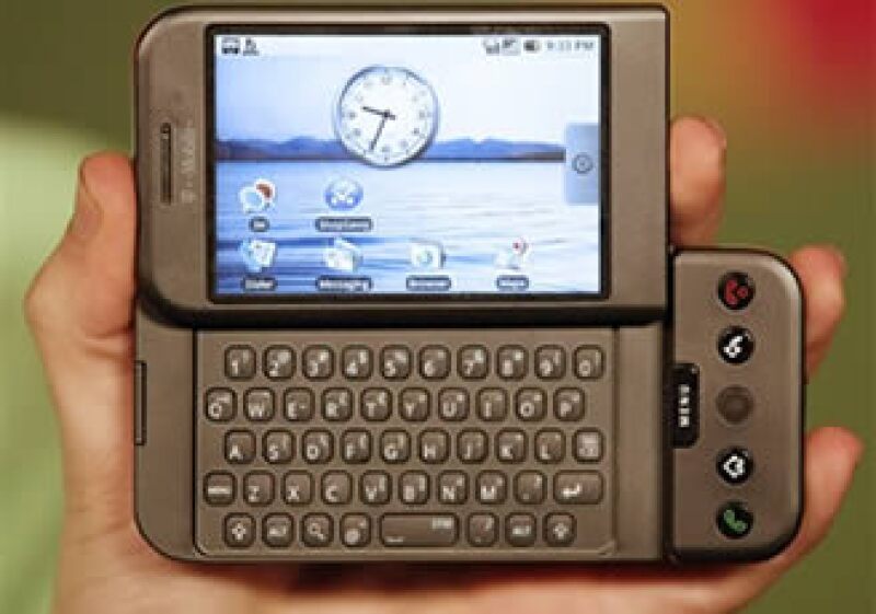 El sistema operativo de Google está disponible en el Droid de Motorola. (Foto: AP)