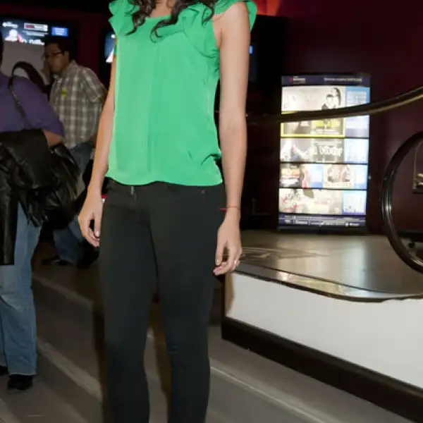 Stephanie Sigman.