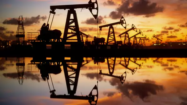 Fracking también debería contemplar extracción de crudo
