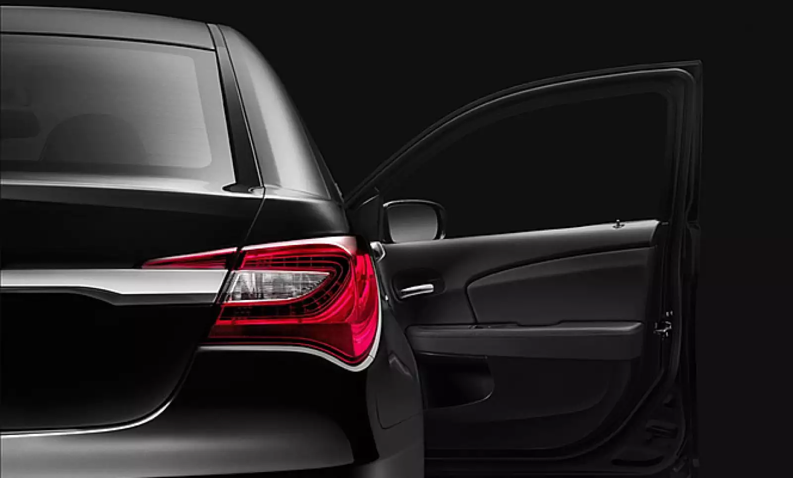 El automóvil también recibió nuevas ideas en el interior con una pantalla táctil, asientos en piel con diseño ergonómico y calefacción automatizada de acuerdo al clima exterior.