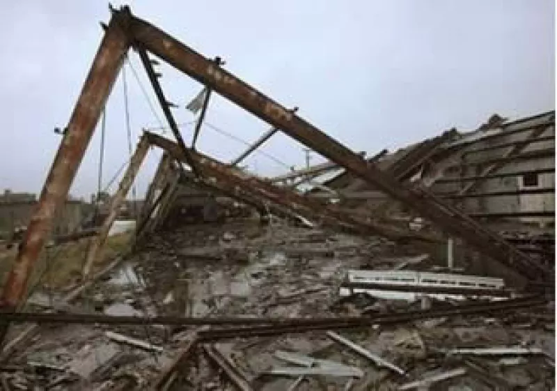 Las autoridades informaron la instalación de 77 refugios temporales en los que se atendió a 11,325 personas. (Foto: Reuters)