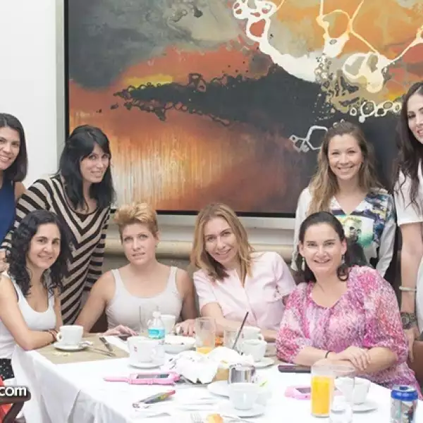 Magda Colsa, Claudia Reta, Karla Abud, Paulina Díaz Ordaz,Patricia Naciff,Lara Fernández, Mara Almada y Astrid Chávez