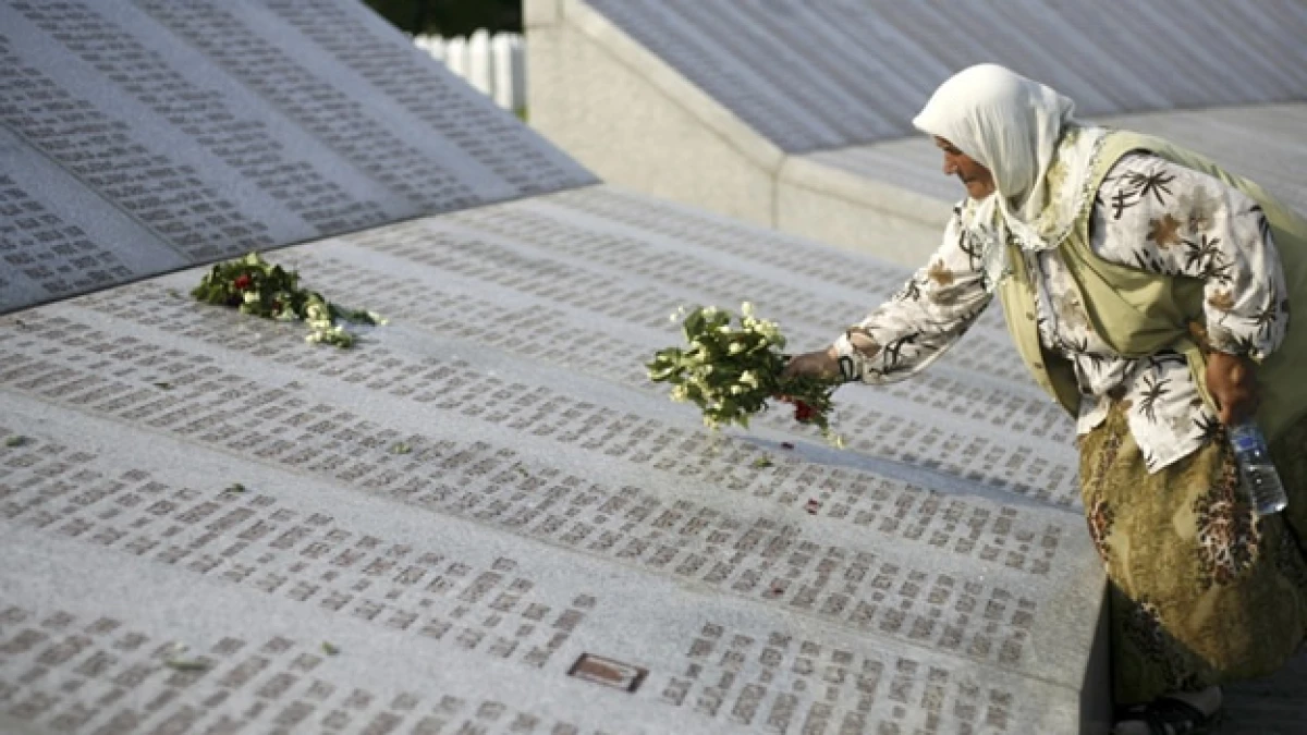 Bosnia - memorial - Srebrenica