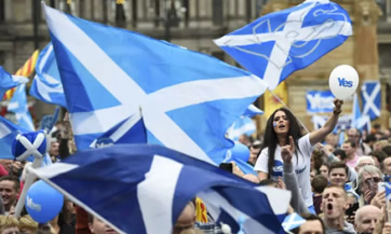 El primer ministro británico, David Cameron, dijo que siempre pensó que la consulta estaría muy reñida. (Foto: Reuters)