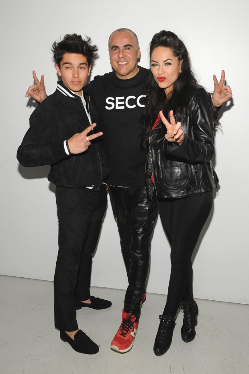 Bárbara Mori y su hijo Sergio apoyan a Ricardo Seco en NYFW