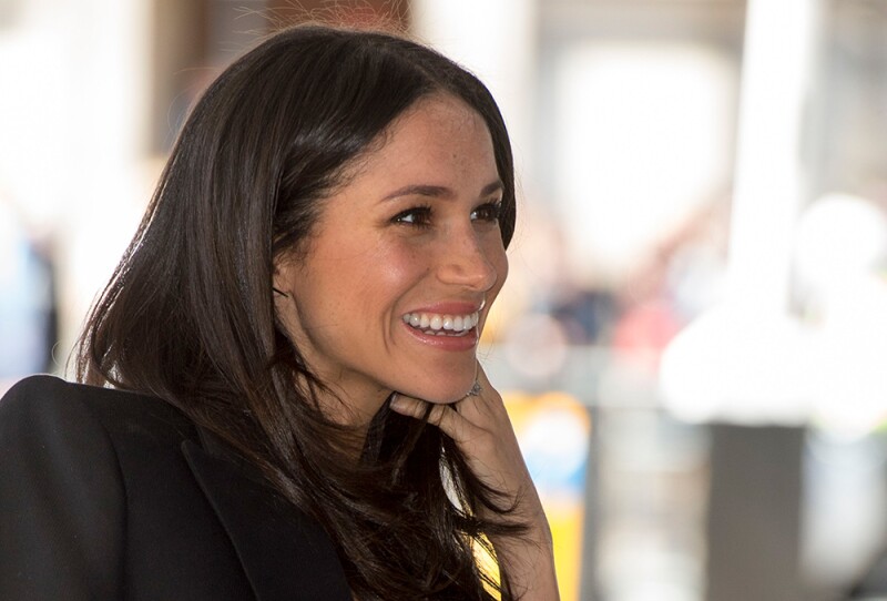 meghan markle dos vestidos