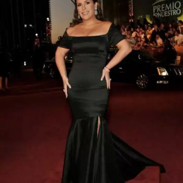 Angélica Vale lució feliz, pues tenía pocos días de haberle dado el sí a su ahora esposo Otto Padrón.