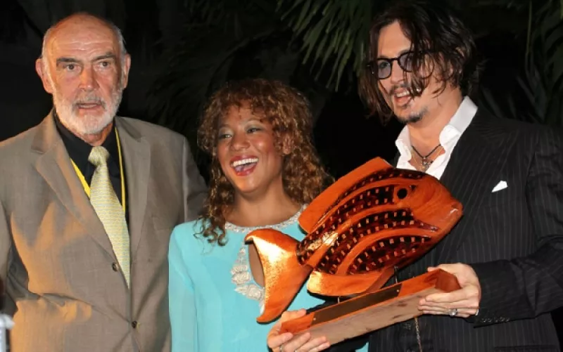 El actor fue galardonado por su trayectora artística en el Festival Internacional de Cine de las Bahamas.