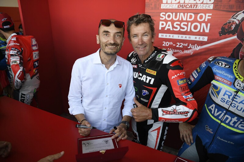 Certificado Ducati.