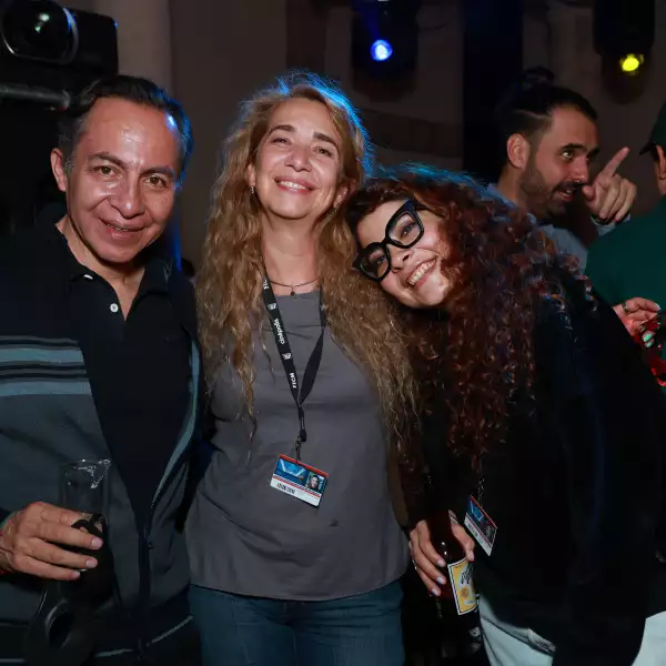 Mauricio Durán , Abigail Martínez y Fanie Soto 