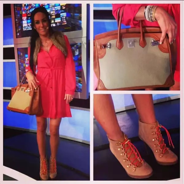 Una bicolor en tonos básicos.