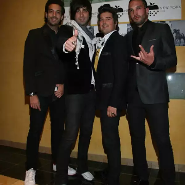 Inauguración New York Bar, Concierto Kalimba.