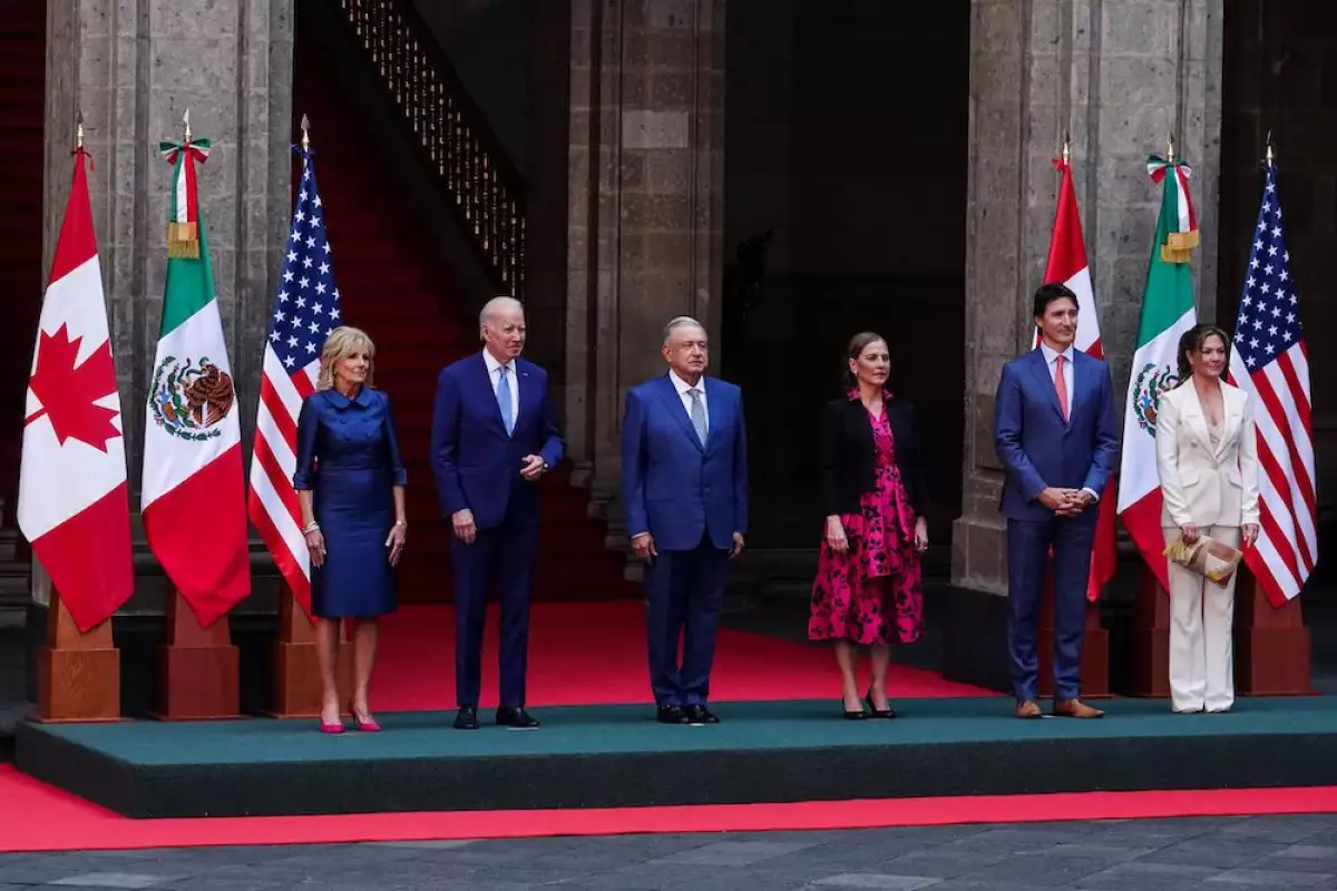 Joe Biden, Jill Biden, Andrés Manuel López Obrador, Beatriz Gutiérrez Müller, Justin Trudeau y Sophie Grégoire Trudeau en Palacio Nacional para encabezar la décima Cumbre de Líderes de América del Norte.
