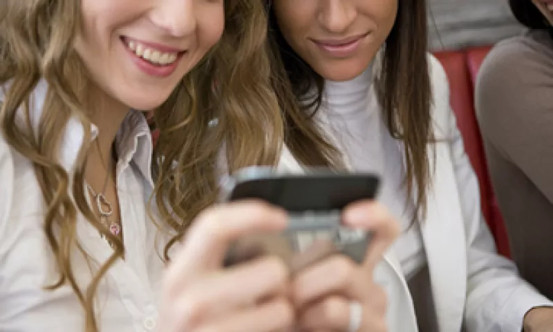 Los 'millenials' gastan 30% de sus ingresos en entretenimiento, deudas y ahorro. (Foto: Getty Images)