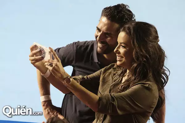 Pepe Baston y Eva Longoria en el Abierto Mexicano de Tenis en Acapulco.