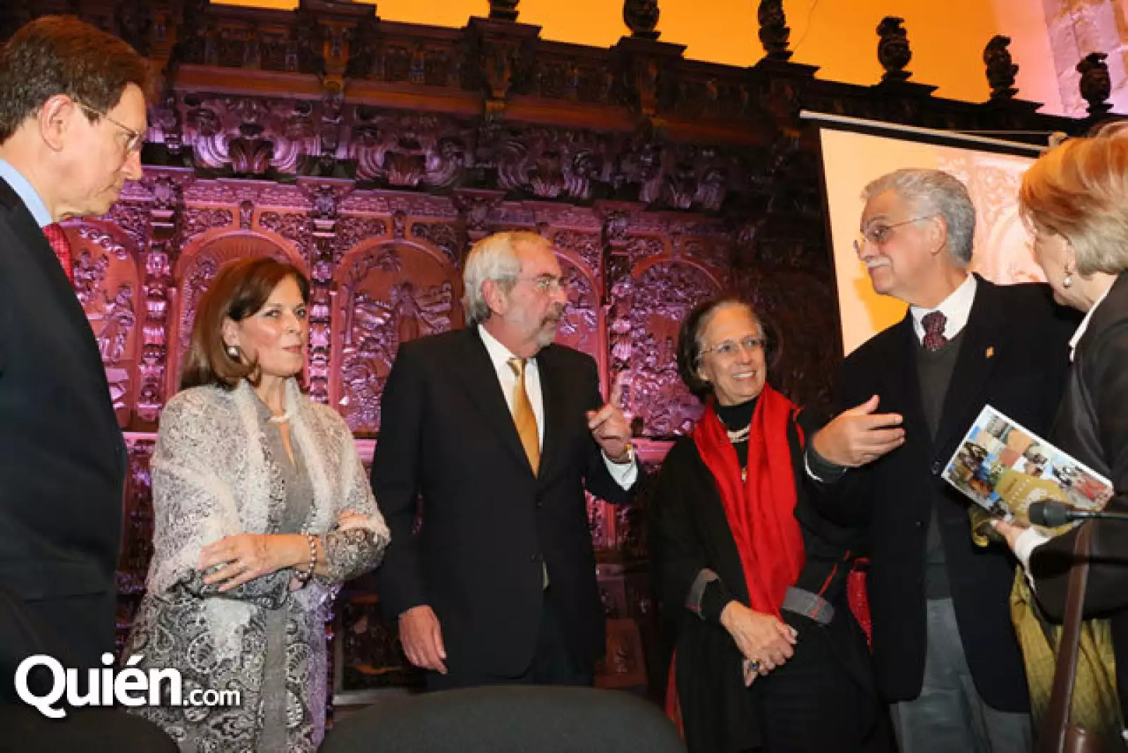 Dingo Alberto Vital Díaz, María Irma Iturbide Robles, Enrique Graue Wiechers, Bertha Cea Echenique, Carlos Martínez Assad y María Teresa Uriarte Castañeda