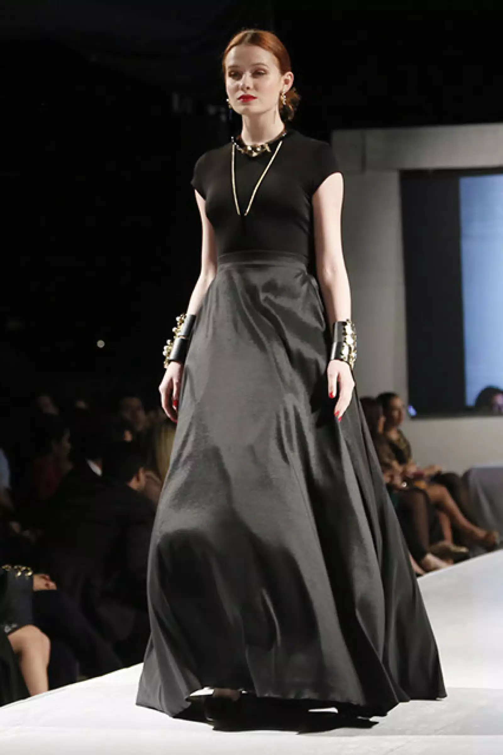 Desfile colección visiones de Daniel Espinosa