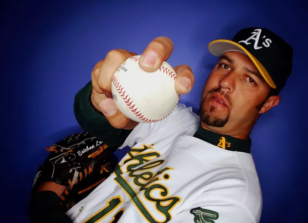 Esteban Loaiza Athletics