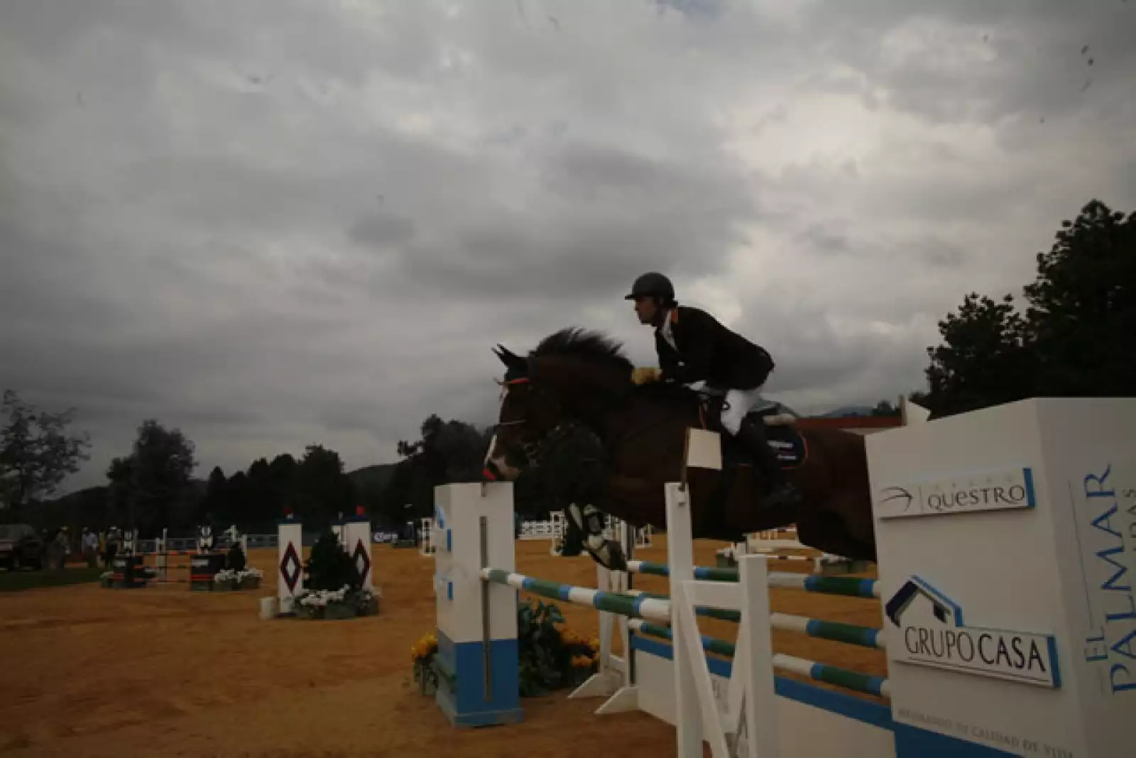 Peyrelonge poresentado por Scappino