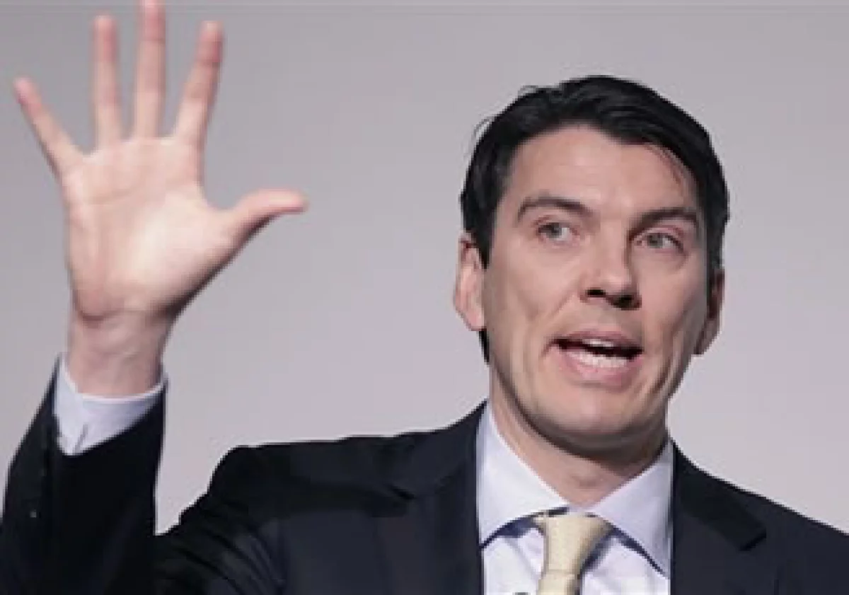 Tim Armstrong, CEO de AOL, declaró que la compra del Huffington Post es una muestra de que el espacio digital crecerá más. (Foto: AP)
