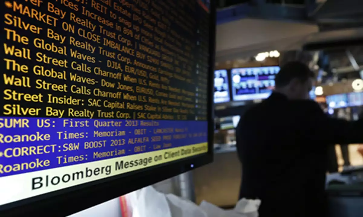 La reacción de Japón se suma a la de otras entidades financieras en EU y Europa. (Foto: Reuters)