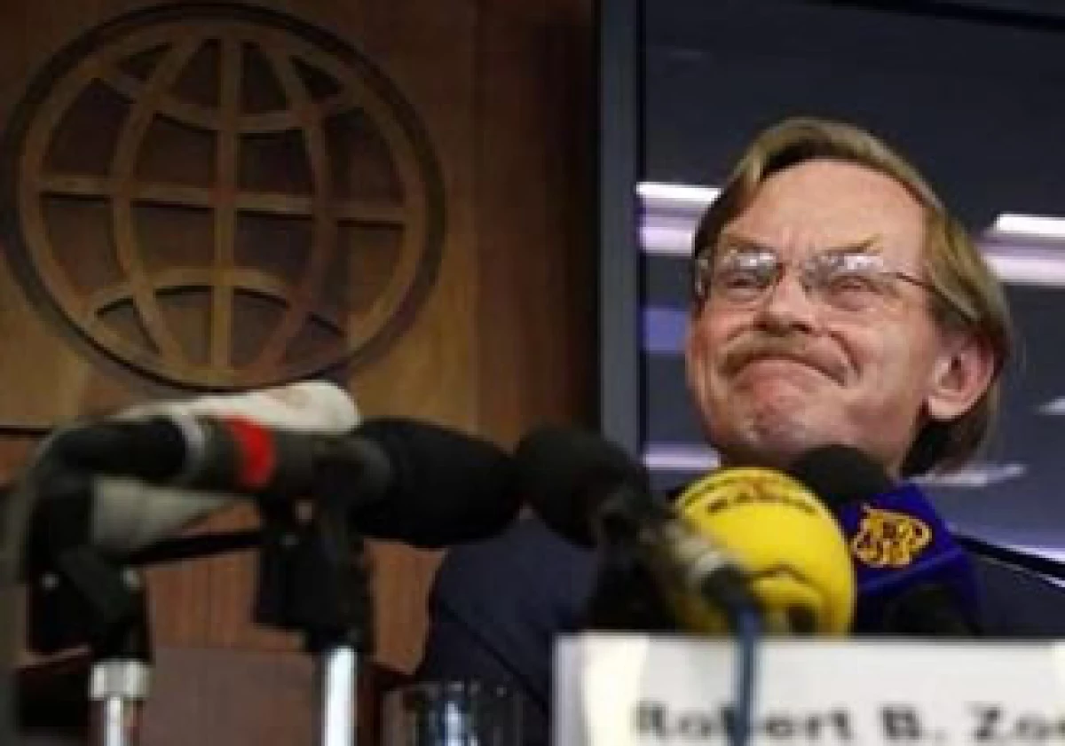 Robert Zoellick dijo que los investigadores de la entidad abordarán la experiencia de países en desarrollo. (Foto: Reuters)