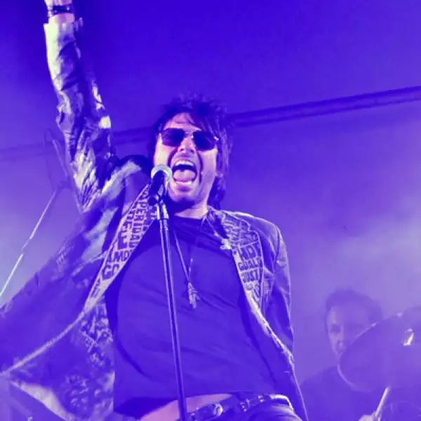 Beto Cuevas en el Woodstock Valle