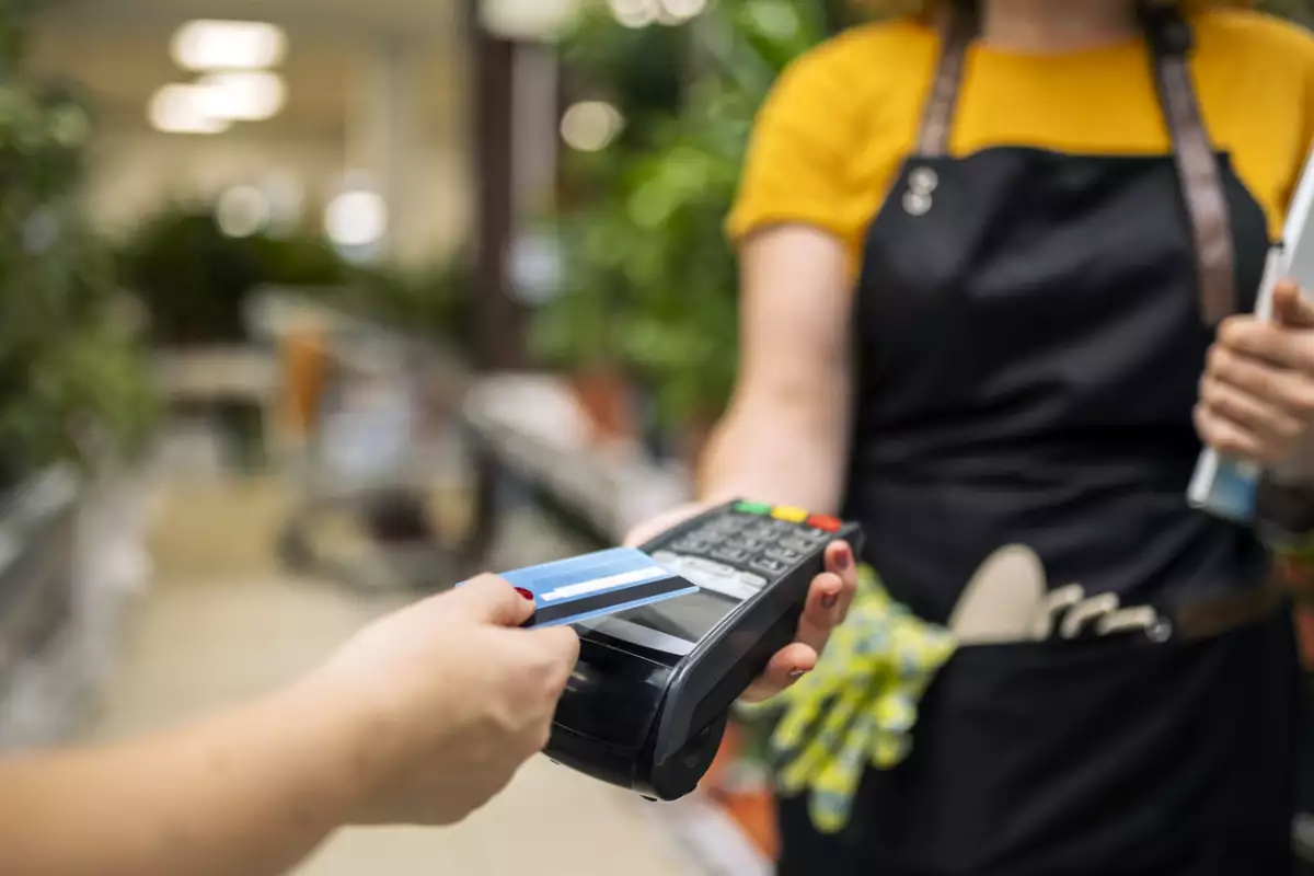 La CNA le dice no a Visa: le niega la compra de 51% de Prosa por riesgos a las competencia 