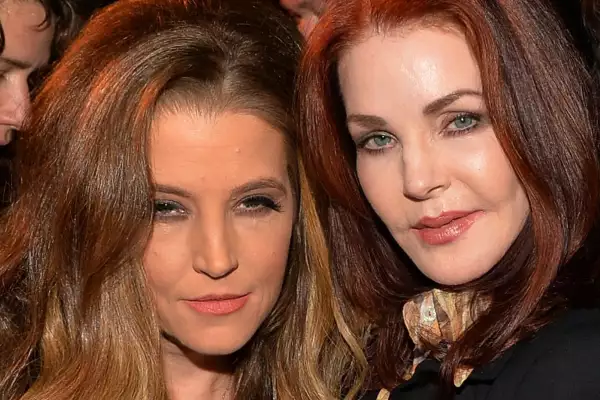 priscilla-presley-lisa-marie-presley.jpg