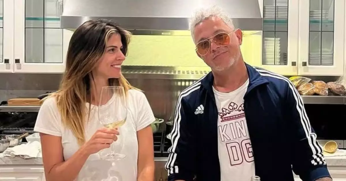 Alejandro Sanz y Stephanie Cayo