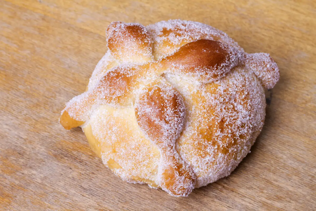 deads bread, mexican traditional food