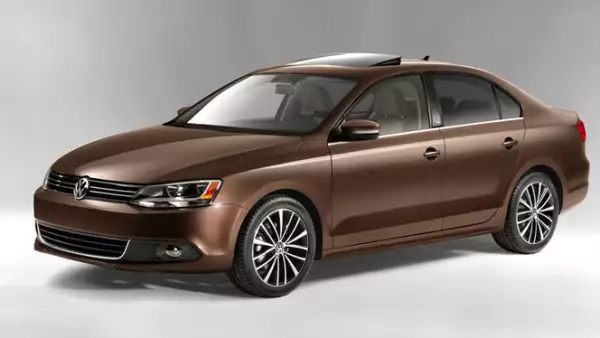 Éste es el nuevo Jetta de sexta generación, el modelo que eventualmente reemplazará al actual Bora y que competirá en el segmento de los sedanes medianos.