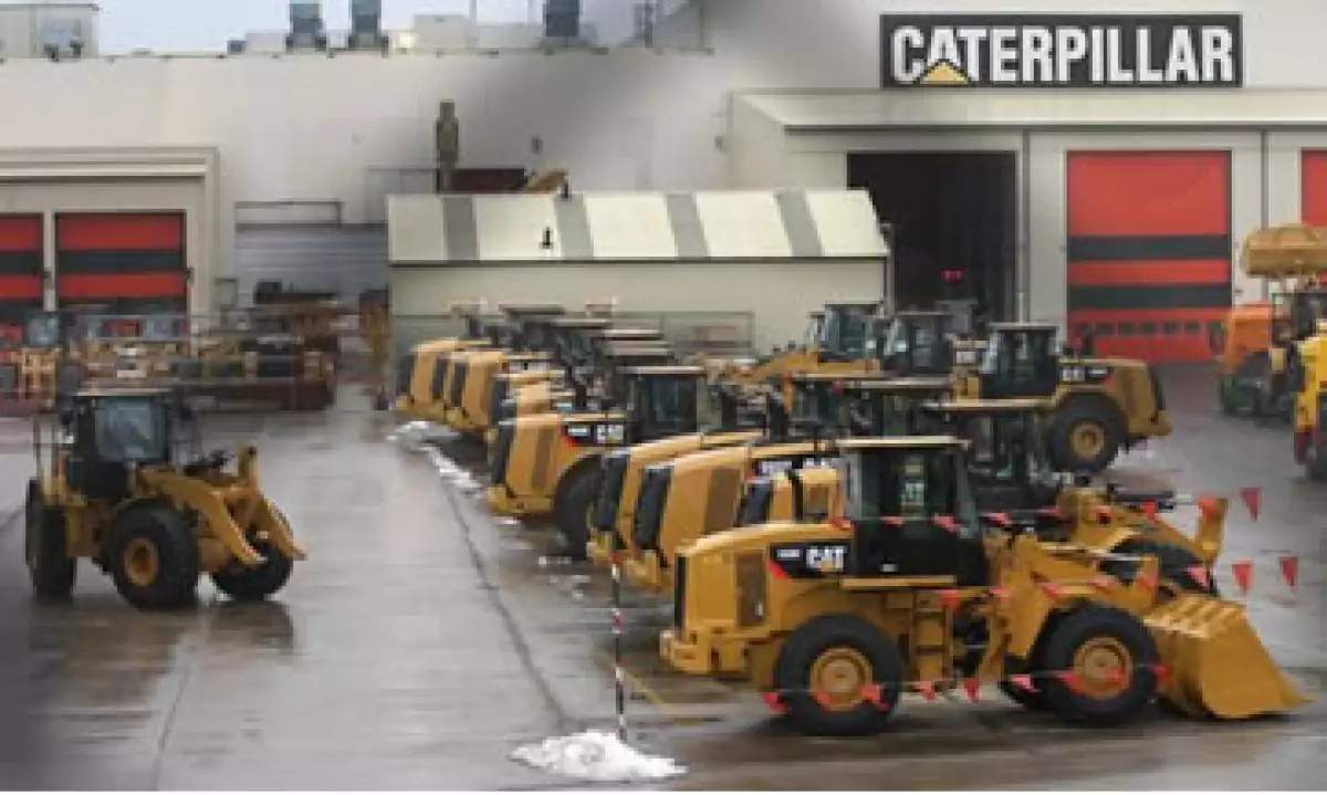 Caterpillar dijo que los costos son tan altos que sería más barato importar las máquinas antes que producirlas en la fábrica belga. (Foto: AP)