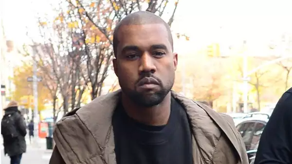 Kanye dijo en una estación de radio que el principal directivo de Louis Vuitton, se arrepentirá por haberlo rechazado.