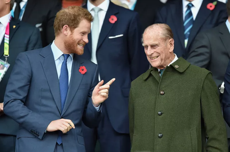Príncipe Harry y duque de Edimburgo 