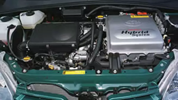 La tendencia mundial es hacia la fabricación de motores de menor consumo de combustible y bajas emisiones. (Foto: AP)