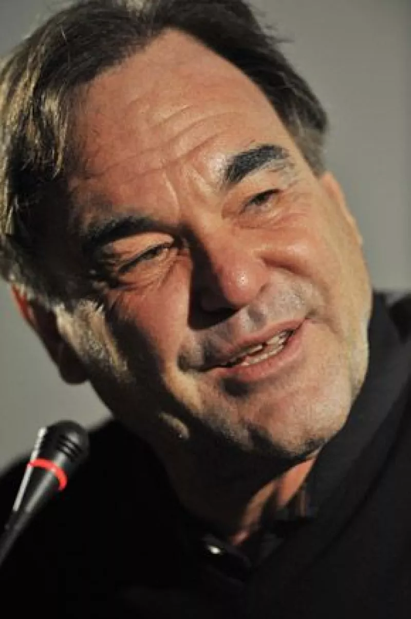 El director dio a conocer que lleva seis meses trabajando en el filme que servirá como testimonio de la oposición contra el régimen del mandatario venezolano.