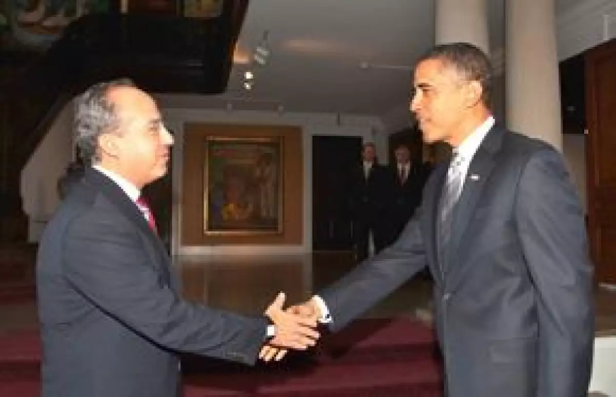 El presidente de México propuso al mandatario electo de Estados Unidos avanzar en una alianza estratégica que permita a ambos países enfrentar problemas comunes, como el tema de la seguridad.