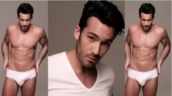 HOT! Una vez más, Aarón Díaz subió la temperatura de Instagram con un video en el que aparece con muy poca ropa.